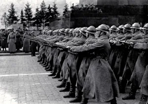 Red Square Prints: Parade in Moscow, 1931. Creator: Feldman, Yakov (active 1930s)