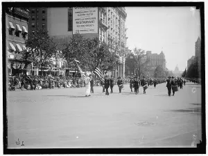 Marching Band Prints: Parade On Pennsylvania Ave, between 1910 and 1921