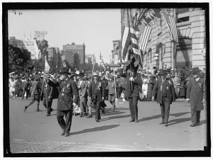 Parade On Pennsylvania Ave - Minnesota Unit, between 1910 and 1921. Creator: Harris & Ewing. Parade On Pennsylvania Ave - Minnesota Unit, between 1910 and 1921. Creator: Harris & Ewing