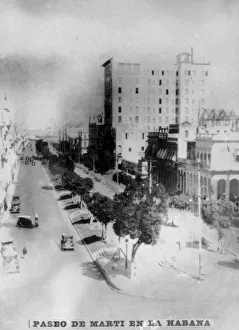 Jos Juli N Mart Prints: Paseo de Marti in Havana, 1920s