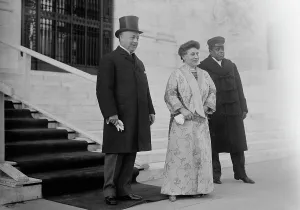 Banker Prints: P.C. Knox & wife, 1913. Creator: Bain News Service