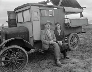 Itinerant Prints: Pea pickers in California, California, 1936. Creator: Dorothea Lange