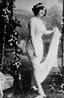Pearl Aufrere, between c1910 and c1915. Creator: Bain News Service