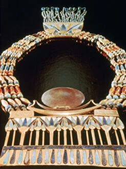 Images Dated 21st February 2007: Pectoral from Tutankhamuns tomb, 14th century BC