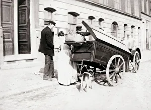 Batkin Prints: People and dogcart, Antwerp, 1898. Artist: James Batkin