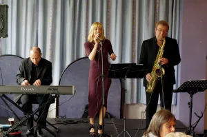 Phil Prints: Phil Brown, Roger Lewin and Sarah Jane Hassell, Hawth Crawley, West Sussex, Oct 2015