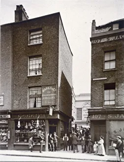 Street Life Prints: Phils Buildings, Houndsditch, London, 1911