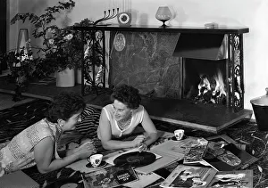 Warmth Prints: Photograph taken for a Baxi Fireplaces advertisment, 1961. Artist: Michael Walters