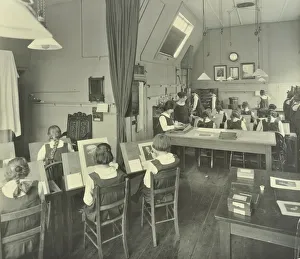 Bloomsbury Prints: Photography students, Bloomsbury Trade School for Girls, London, 1923