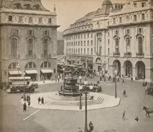 Piccadilly Circus 1931, (1935)