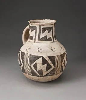 Pitcher with Stepped-Interlocking Motifs and Vertical Hatching, A. D. 950 / 1400