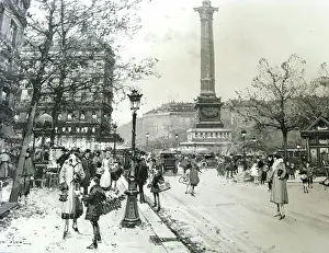 Streetlighting Prints: Place de La Bastille, 1925-1941. Creator: Eugene Galien-Laloue
