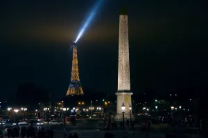 Capital City Collection: Place de la Concorde, Paris. Creator: Tom Artin