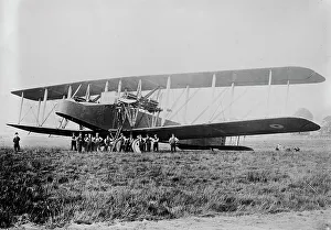 Landing Ground Prints: Plane British Handley Page, between c1915 and c1920. Creator: Bain News Service