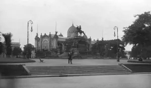 Plaza San Martin, Buenos Aires, Argentina, early 20th century