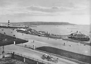 Plymouth Prints: Plymouth Hoe, c1896. Artist: Frith & Co
