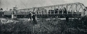 Railroad Prints: Ponte da E. F. Mogyana sobre o Rio Pardo, 1895. Artist: Axel Frick