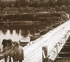 Aisne Prints: Pontoon bridge over the River Aisne at Venizel, Aisne, France, c1914-c1918