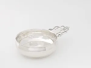 Porringer, 1705 / 25. Creator: John Dixwell