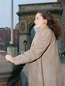 Bill Gottlieb Prints: Portrait of Ann Hathaway, Washington Square