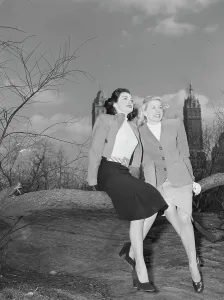 Central Park Prints: Portrait of Doris Day and Kitty Kallen
