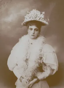 Portrait of Empress Alexandra Fyodorovna, the wife of Tsar Nicholas II of Russia (1872-1918) Artist: Anonymous
