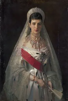 Neckline Prints: Portrait of Empress Maria Feodorovna, 1881. Creator: Ivan Kramskoy