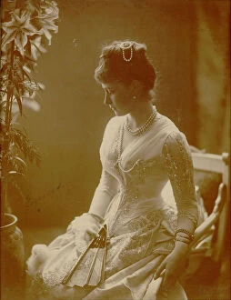 Elizabeth Feodorovna Collection: Portrait of Grand Duchess Elizaveta Fyodorovna (1864?1918), Princess Elizabeth of Hesse and by Rhine