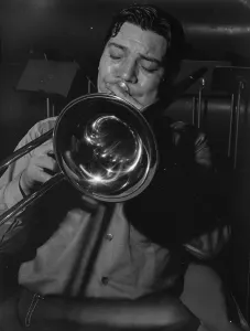 Recording Studio Prints: Portrait of Jack Teagarden, Victor studio