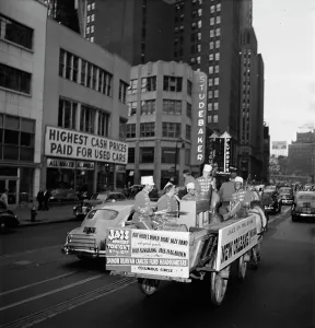 Float Prints: Portrait of Kaiser Marshall, Art Hodes