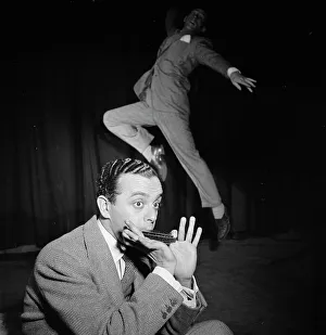 Bill Gottlieb Prints: Portrait of Larry Adler and Paul Draper