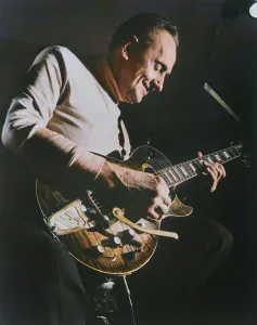 Bill Gottlieb Prints: Portrait of Les Paul, Fat Tuesday