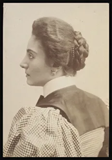 Portrait of of Gemma Bellincioni (1864-1950). Artist: Brogi, Giacomo (1822-1881) Portrait of of Gemma Bellincioni (1864-1950). Artist: Brogi, Giacomo (1822-1881)