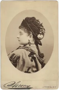 Napoleon 1821 1896 Prints: Portrait of Pauline Lucca (1841-1908). Artist: Sarony, Napoleon (1821-1896)