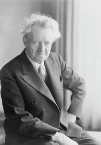 Portrait photograph of Arnold Genthe, between 1911 and 1942. Creator: Arnold Genthe
