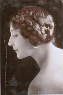 Catherine Dolgoruki Gallery: Portrait of Princess Olga Alexandrovna Yurievskaya (1873-1925), 1910s. Artist: Anonymous