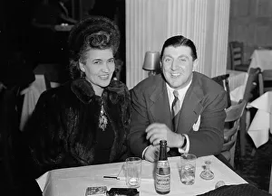 Drinking Water Prints: Portrait of Tony Pastor and Maria Kramer