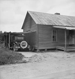 Relationship Gallery: Possibly: Two tobacco tenant mothers (related) with...children, Wake County, North Carolina, 1939