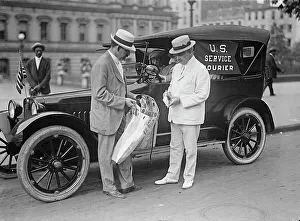 Sacks Prints: Post Office Department - Auto Mail Transport