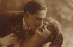 Images Dated 22nd May 2013: Postcard of romantic vintage couple, in sepia