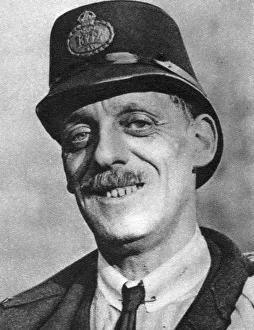 A postman, London, 1926-1927