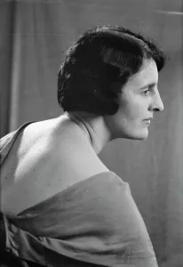 Portrait Photographs Prints: Powell, Mrs. portrait photograph, 1924 Creator: Arnold Genthe