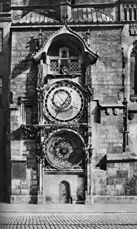 Images Dated 25th August 2009: The Prague Astronomical Clock, Czechoslovakia, c1930s