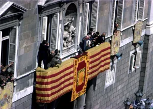 1978 Prints: The President of the Generalitat, Josep Tarradellas on the balcony in the Plaza Sant
