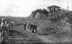Liberated Prints: President of the Portuguese Republic on the front; Traveling through liberated region
