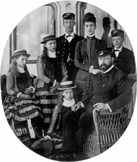 Naval Uniform Gallery: The Prince and Princess of Wales with their family on board the royal yacht, 19th century (1910)