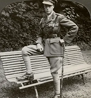 Images Dated 9th April 2009: The Prince of Wales in military uniform, France, World War I