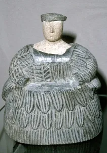 The Princess of Bactria wearing a Kaukenes dress, Bactrian, Late 3rd millenium