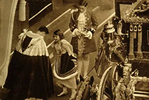 Queen Consort Elizabeth Prints: Princess Elizabeth Arriving at Westminster Abbey