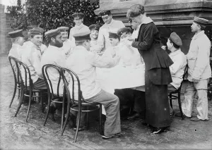 Host Prints: Princess Marie of Stolberg Werningen and wounded at her Chateau